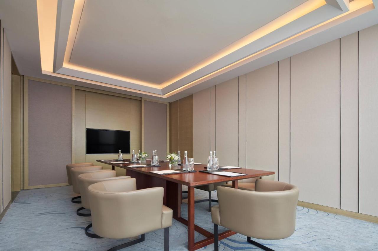 Baotou Marriott Hotel Bagian luar foto