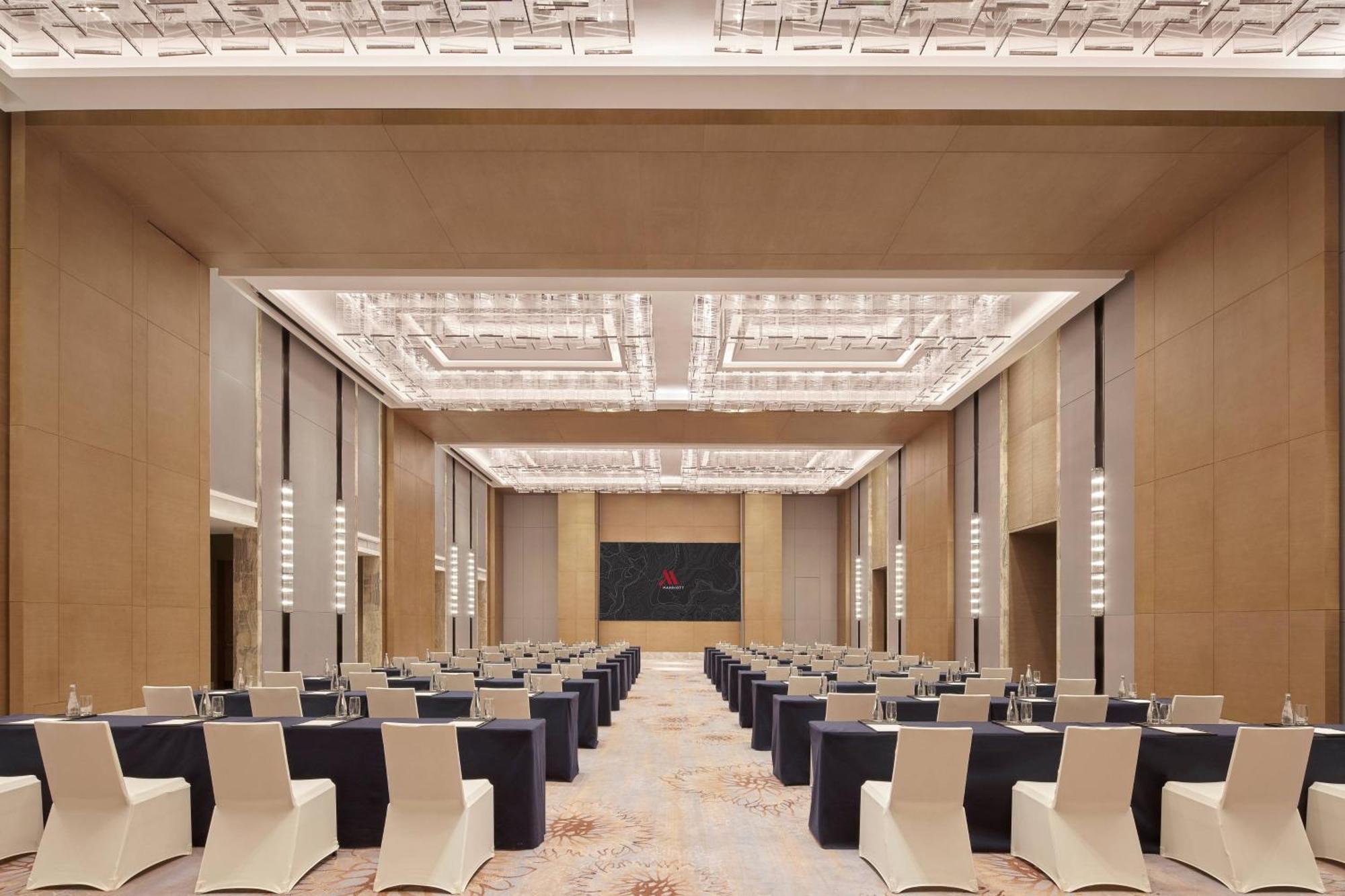 Baotou Marriott Hotel Bagian luar foto